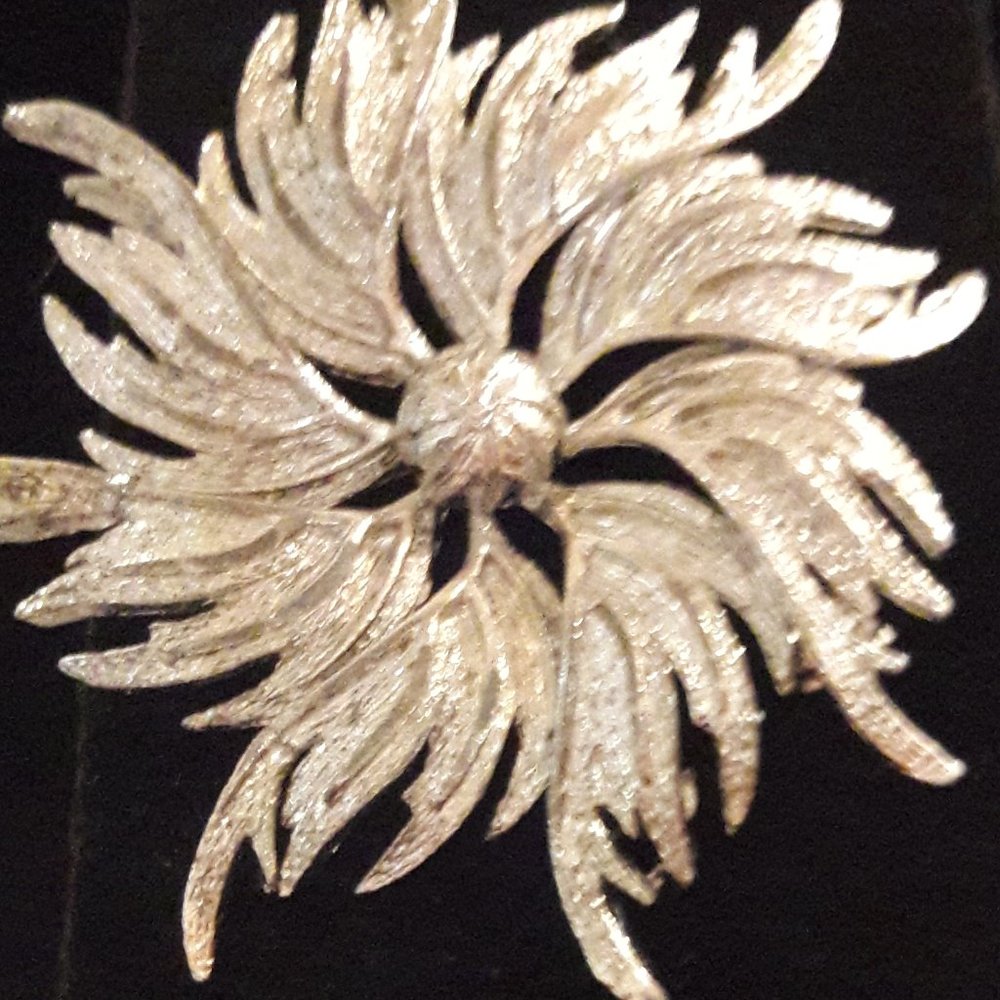 Silver Starburst pin